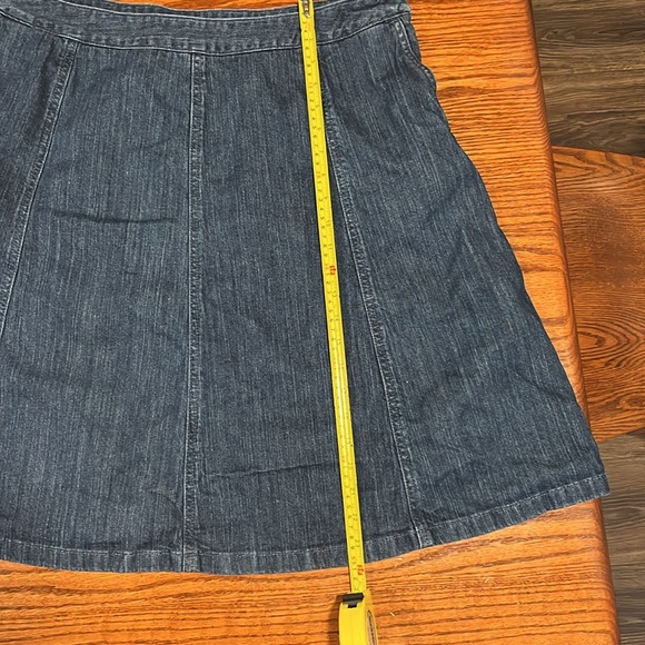 L.L. BEAN Classic Fit Women’s 20 REG DENIM SKIRT with pockets - Picture 8 of 12